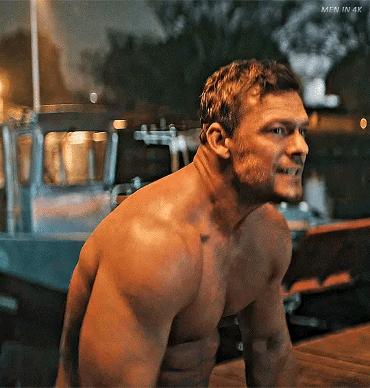 Imagem recente de alanritchson