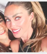 Imagem recente de anahi