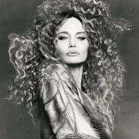 Imagem recente de angelinajolie