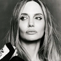 Imagem recente de angelinajolie