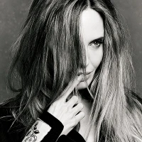 Imagem recente de angelinajolie