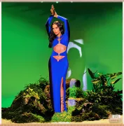 Imagem recente de anitta