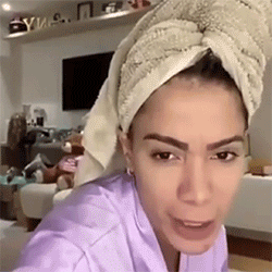 Imagem recente de anitta