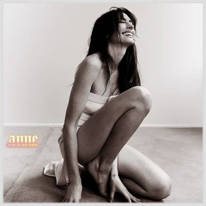 Imagem recente de anne