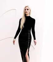 Imagem recente de anya