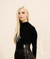 Imagem recente de anya