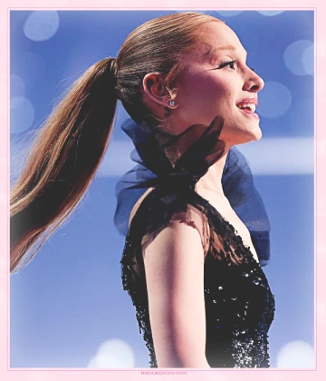 Imagem recente de arianagrande