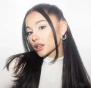 Imagem recente de arianagrande