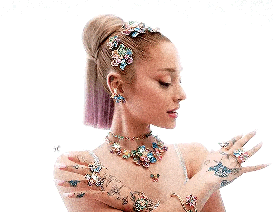 Imagem recente de arianagrandebutera