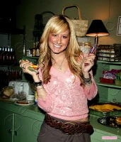 Imagem recente de ashleytisdale