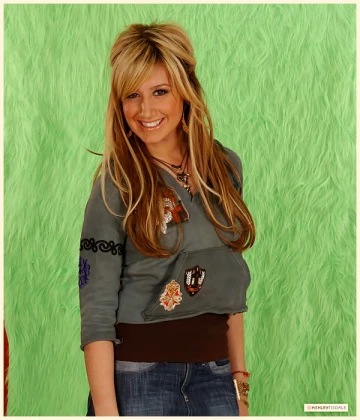 Imagem recente de ashleytisdale