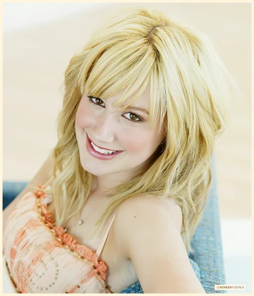 Imagem recente de ashleytisdale