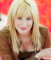 Imagem recente de ashleytisdale