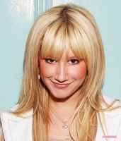 Imagem recente de ashleytisdale