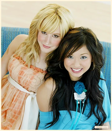 Imagem recente de ashleytisdale