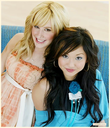 Imagem recente de ashleytisdale