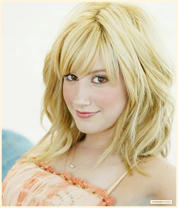 Imagem recente de ashleytisdale