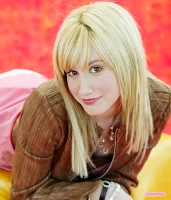 Imagem recente de ashleytisdale