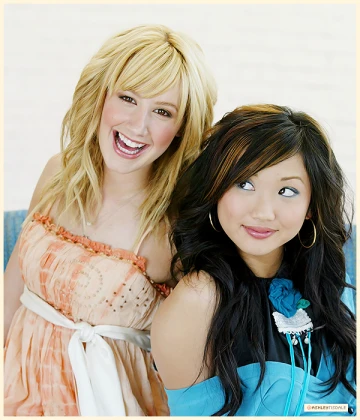 Imagem recente de ashleytisdale