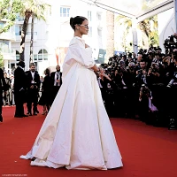 Imagem recente de badgalriri