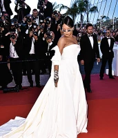 Imagem recente de badgalriri