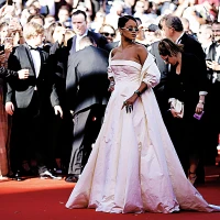 Imagem recente de badgalriri