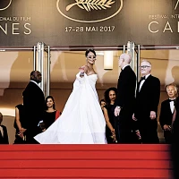 Imagem recente de badgalriri