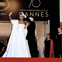 Imagem recente de badgalriri