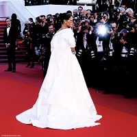 Imagem recente de badgalriri