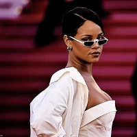 Imagem recente de badgalriri