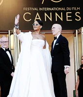 Imagem recente de badgalriri