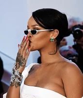 Imagem recente de badgalriri