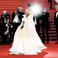 Imagem recente de badgalriri