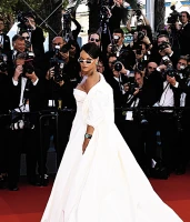 Imagem recente de badgalriri