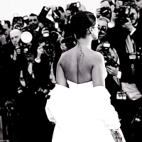 Imagem recente de badgalriri