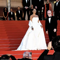 Imagem recente de badgalriri