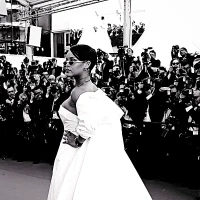 Imagem recente de badgalriri