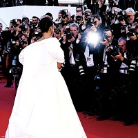 Imagem recente de badgalriri