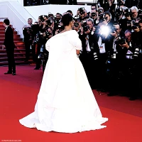 Imagem recente de badgalriri