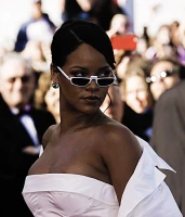 Imagem recente de badgalriri