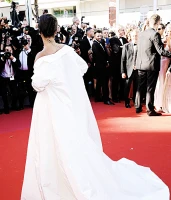 Imagem recente de badgalriri