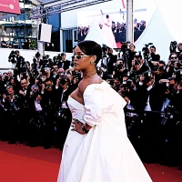 Imagem recente de badgalriri