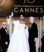 Imagem recente de badgalriri