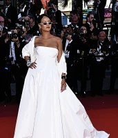 Imagem recente de badgalriri