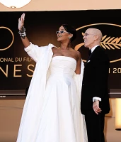 Imagem recente de badgalriri