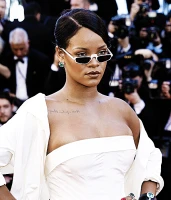 Imagem recente de badgalriri
