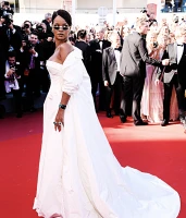 Imagem recente de badgalriri