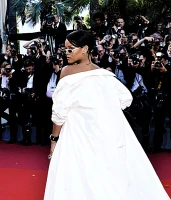 Imagem recente de badgalriri