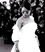 Imagem recente de badgalriri