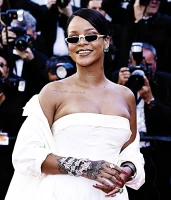 Imagem recente de badgalriri
